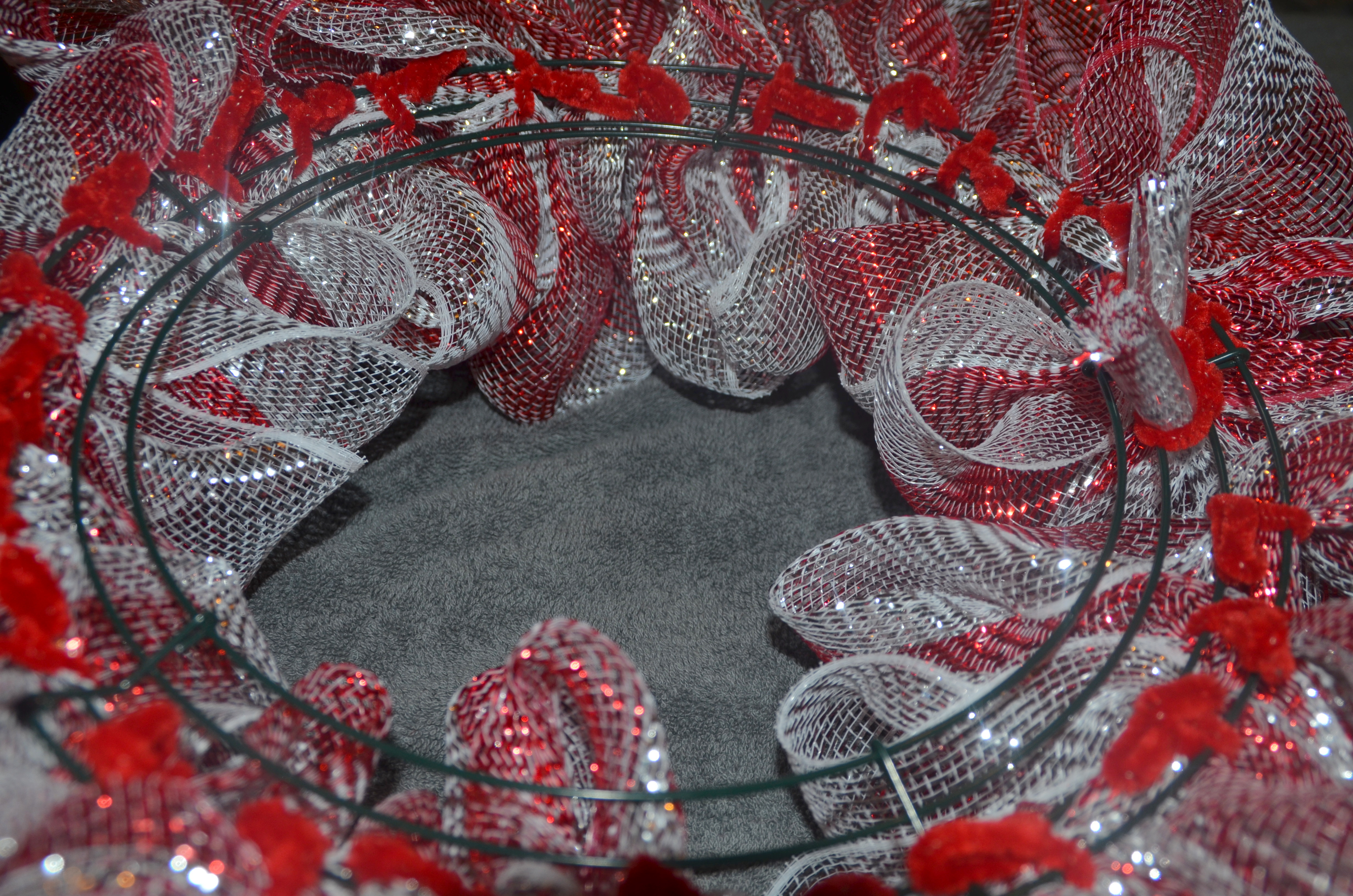 Deco Mesh Christmas Wreath Tutorial