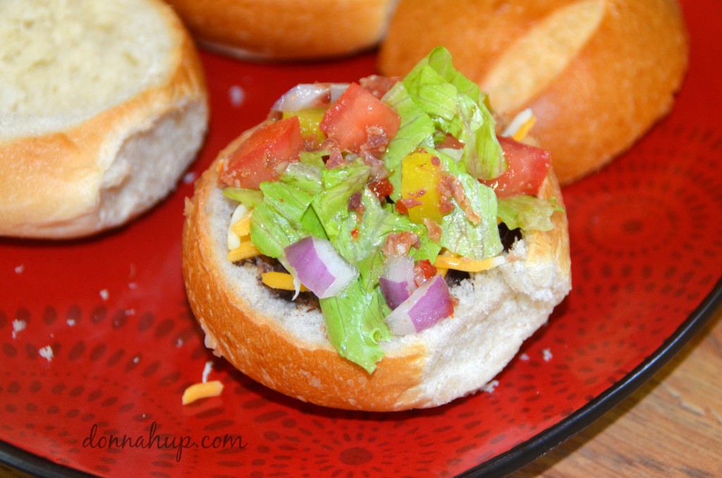 Everything Burger Bowl with Italian Dressing #Recipe #FoodDeservesDelicious #shop #cbias donnahup