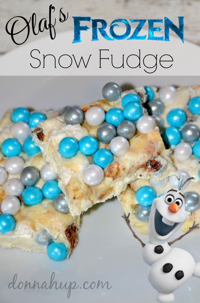 Olaf's Frozen Snow Fudge #SweetWorksHoliday + Giveaway #recipe #giveaway #frozen