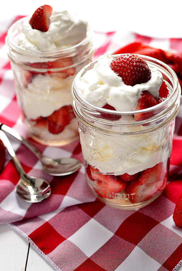 Strawberry-Angel-Food-Jars-11_mini