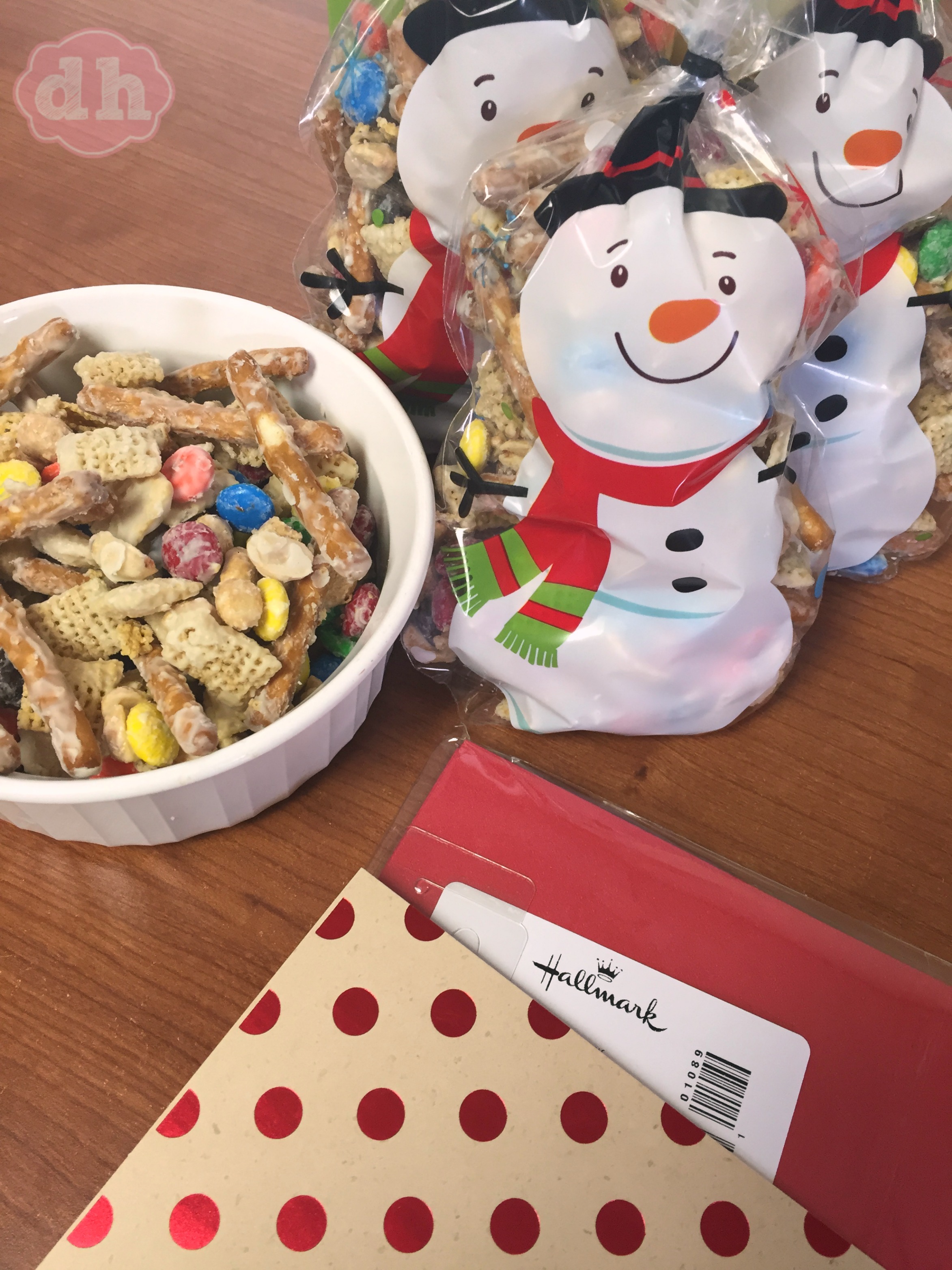 Keeping Traditions with Hallmark and My Mom's White Chocolate Party Mix