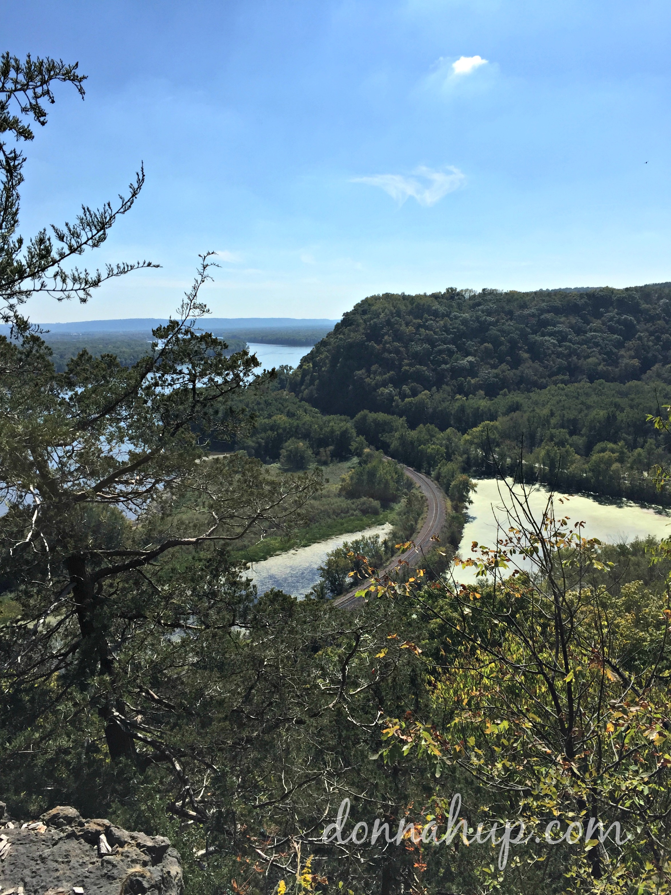 Beauty in My Own Backyard Effigy Mounds and Latinos