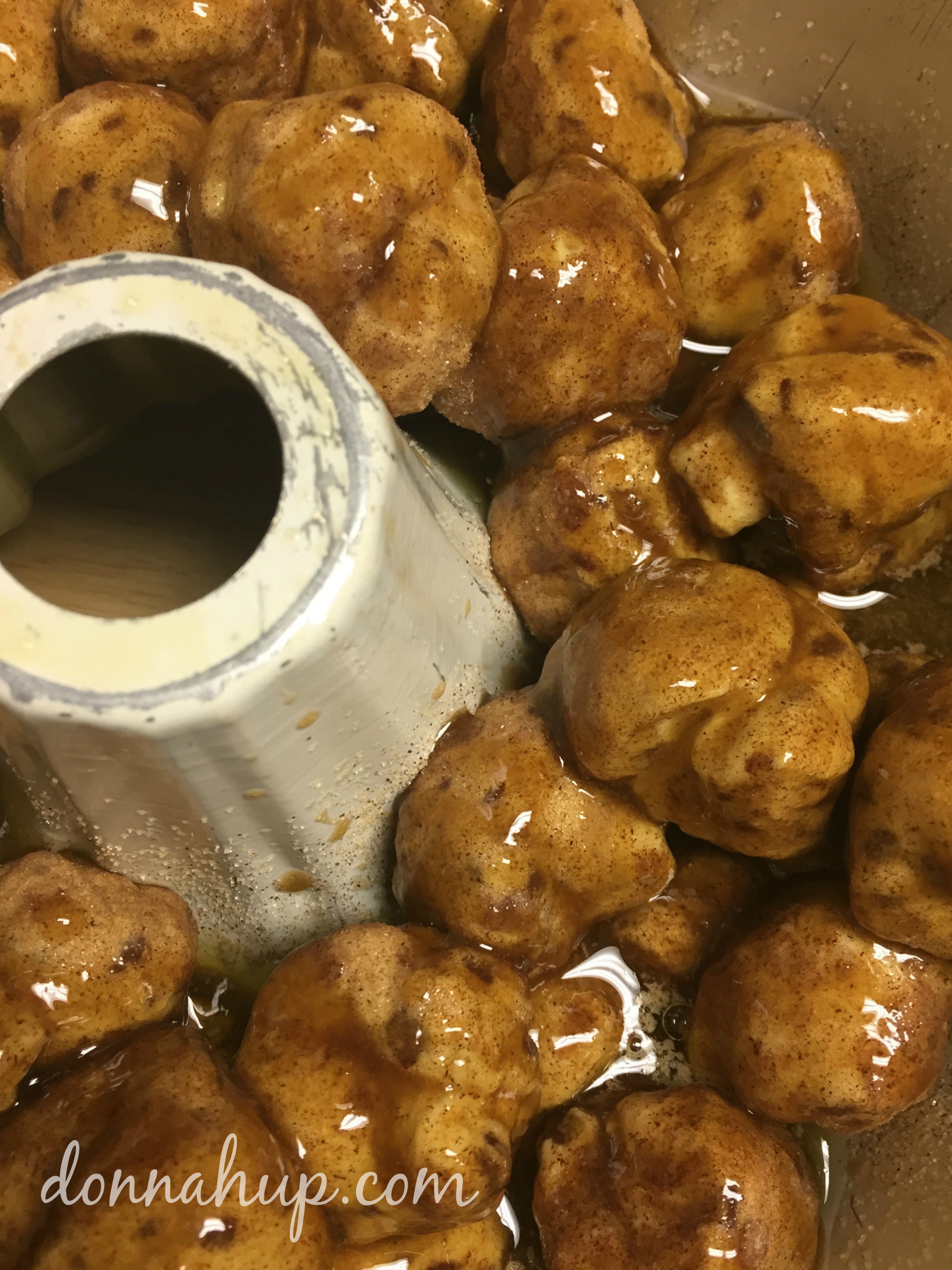 Cinnamon Sugar Monkey Bread