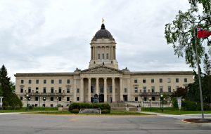 tour manitoba legislative building